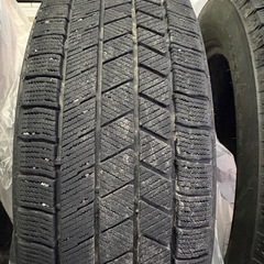 冬タイヤVRX3   バリ溝
の画像