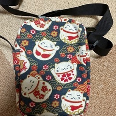 ショルダーバッグの画像