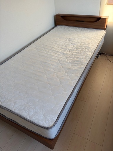 シングルベット
