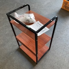 木目調ラックの画像