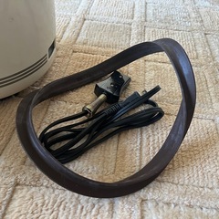 レトロな電気圧力鍋。美品の画像