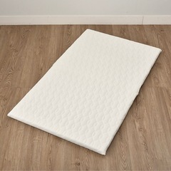 新品未使用　ベビーマットレス_西川_ラジカル4分割_70 x 120の画像