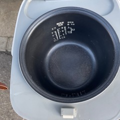 NO：5638山善3🈴マイコン炊飯ジャー‼️2017年製 の画像