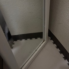 【0円】全身ミラー／高さ147cm／ホワイト塗装ありの画像