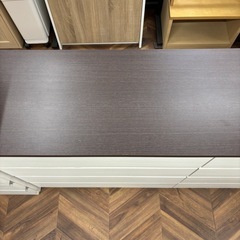 1257 IKEA マルムシリーズ 4段チェストの画像