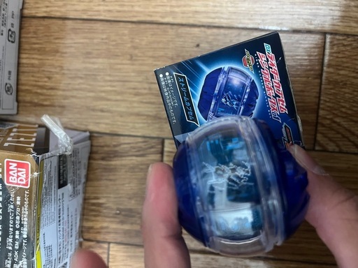 仮面ライダー　ゼッツ　カプセム
