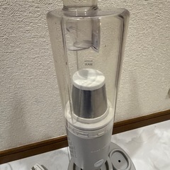 モダンデコ スティッククリーナー の画像