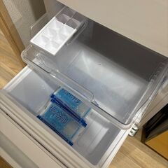 シャープ冷蔵庫  SJ-D15G-W ホワイト系152Lの画像