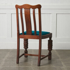 【発送の場合は即購入不可】 張替済 英国 アンティーク ダイニングチェア 木彫刻 オーク 木製 バルボスレッグ 椅子 チェア 無垢材 イス イギリス クラシック 92572の画像