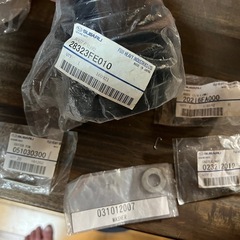 スバル車パーツ
の画像