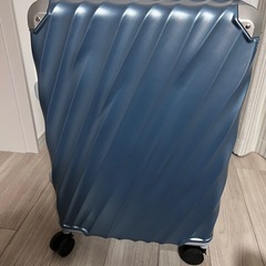 スーツケースの画像