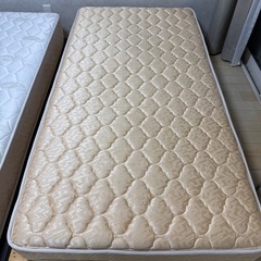 大塚家具シングルベッドマットレスの画像