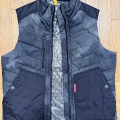 【美品】　BURTLE ダウンベスト　Mの画像