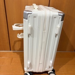キャリーケースの画像