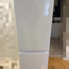 ハイセンス 冷蔵庫 幅49cm 175L 一人暮らし スリム 大容量冷蔵室122L 静音 右開き 2ドア コンパクト HR-D1701W ホワイト の画像