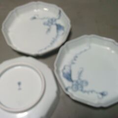 三川内焼き「長崎県佐世保市」Collectibleの皿３枚の画像