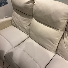 2/20までの引取り  ソファの画像