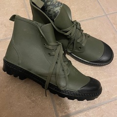 防水シューズ　26.5cmの画像