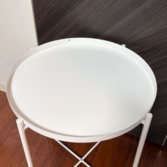 本日🉑【IKEA】サイドテーブルの画像