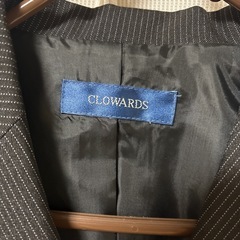 レディーススーツの画像