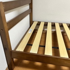 シングルベッドフレームの画像