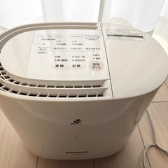 Panasonic 帰化式加湿器の画像
