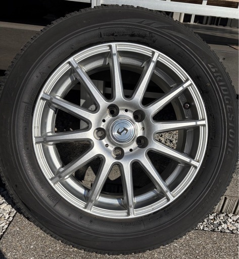 ２０５／６０Ｒ１６　　ホイールお探しの方向け