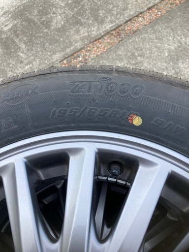 再値下げしましたトヨタ純正ホイール・タイヤ4本セット