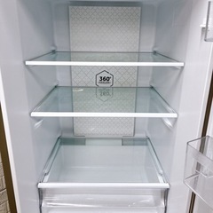 冷蔵庫【配達無料お届け設置出来ます💫都内近郊🚚】✨Haiel製❄️高機能✨270ℓ容量✨除菌クリーニング済の超極美品✨他にも冷蔵庫.洗濯機.電子レンジ.オーブン電子レンジ.炊飯器.テーブル&椅子.机&チェアー.ベット&マットレス.ドレッサーなど多種多様な美品が有ります✨お気軽にお問い合わせ下さい💫の画像