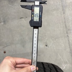 ヨコハマ　アイスガードG075 235/60R18 23年製の画像