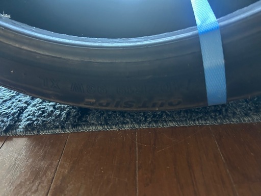 タイヤ2本セット