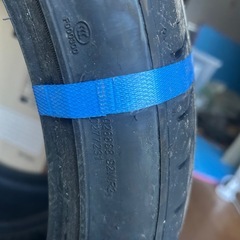 タイヤ2本セットの画像