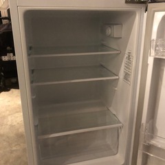 【美品✨】Hisense ノンフロン冷凍冷蔵庫　120L 2021年製　HR-B1202の画像