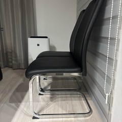 ダイニングチェア4個セットの画像