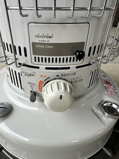 ⭐️値下げ！⭐️とにかく暖かい！トヨトミの対流形石油ストーブ（KS-67H）