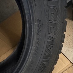グッドイヤー　アイスナビ6 205 60R 16 スタッドレスタイヤの画像