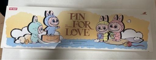 「シュリンク付きのBOX」 LABUBU PIN FOR LOVE