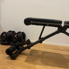 4WAYトレーニングベンチ 折りたたみ式 インクライン可の画像