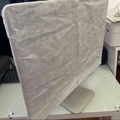 Apple iMac 購入時の梱包のままの画像