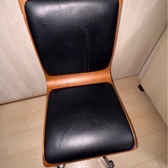 デスクチェアの画像