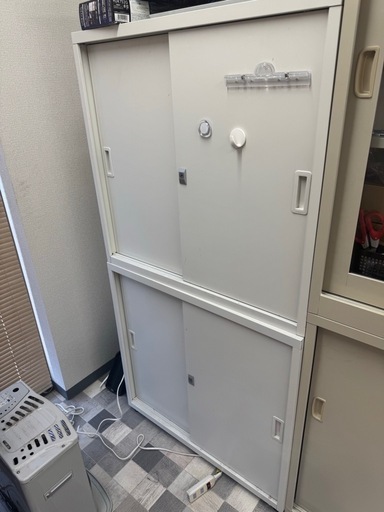 誰かオフィス用品欲しい人いますか？業務用いろいろ単品でも