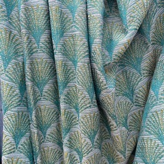 カーテンの画像