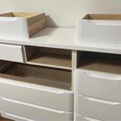 ホワイト 9段引き出しキャビネット 
チェストの画像