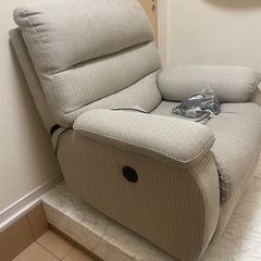 【超美品】1人用電動リクライニングソファの画像