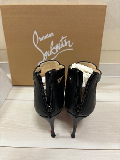 【Christian Louboutin】ナポレオンサンダル