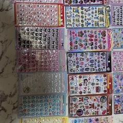 ボンボンドロップシールなどの画像