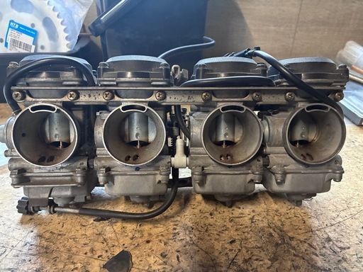 ZRX1200キャブレター