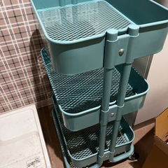 可動式三段収納ワゴンの画像