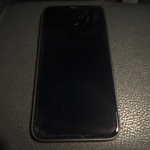 14.15日限定SALE♡au iPhone11 64GB au Apple