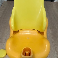 アップリカ　バスチェアの画像